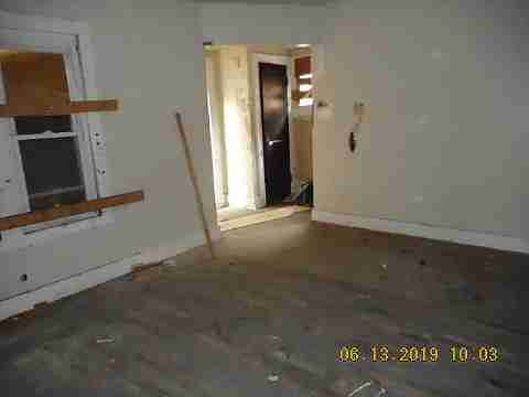 15702 Stansbury (11)_m.jpg